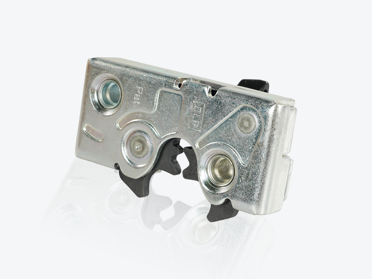 An image showing the back view of Left door latch (Part 332/A9108)